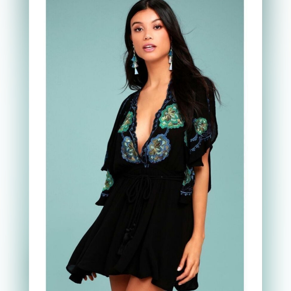 NWOT Free People Black and Blue Mini Dress ** Excellent **